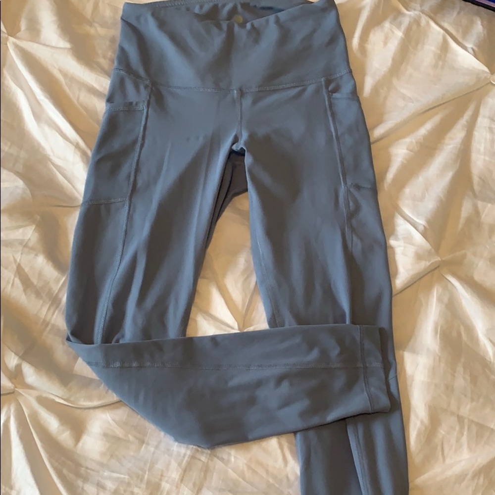 Light blue 7/8 yogalicious leggings